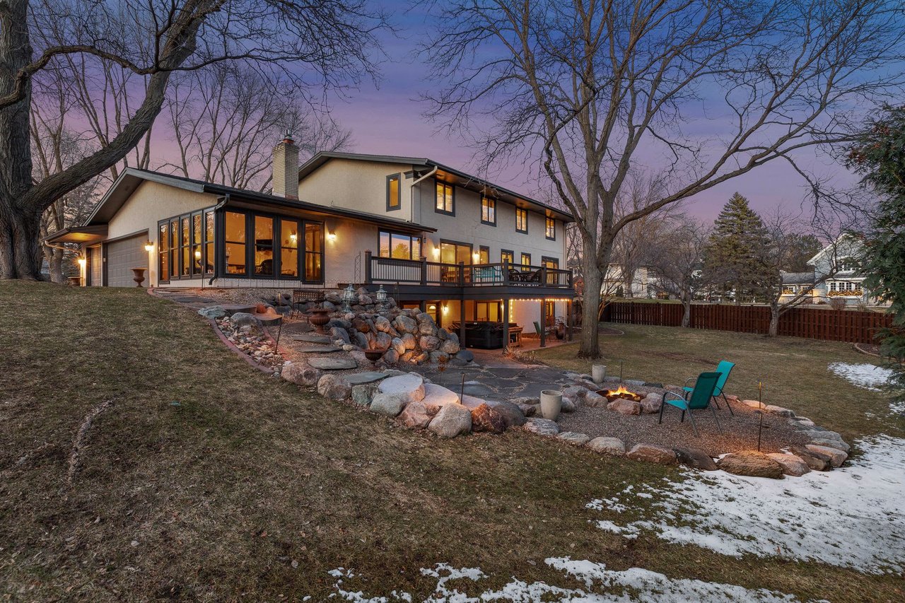 6601 Field Way, Edina