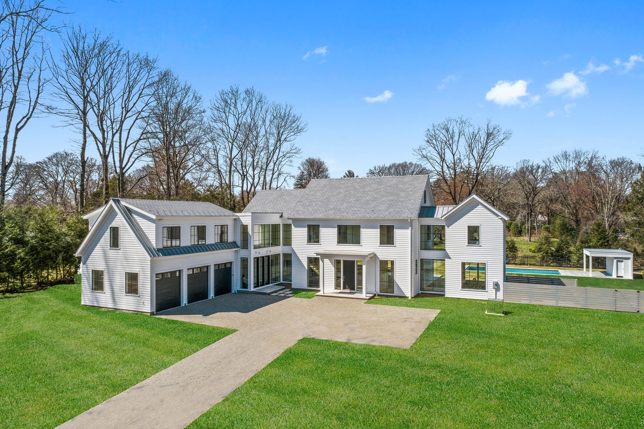 6 Deer Ln, Greenwich CT