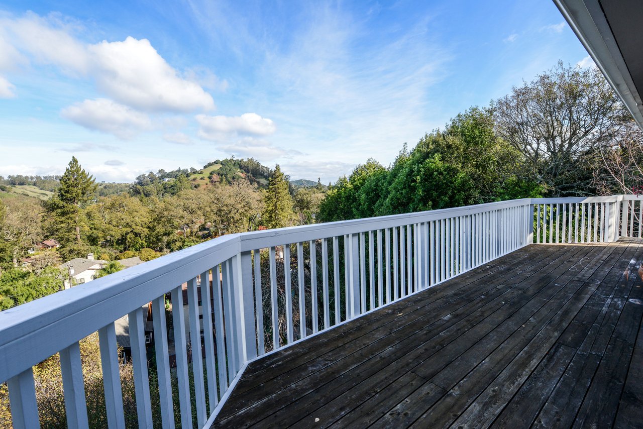 53 Hillside Avenue, San Anselmo