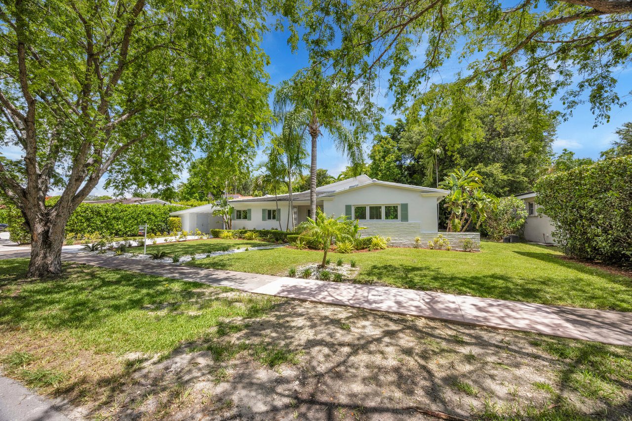 Coral Gables Beauty Just Listed