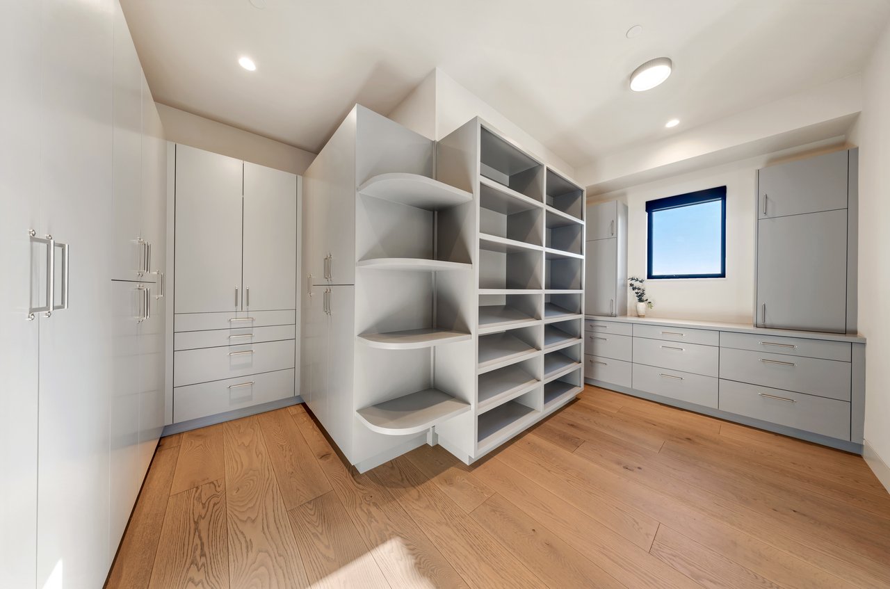 World Class Napa Valley Compound