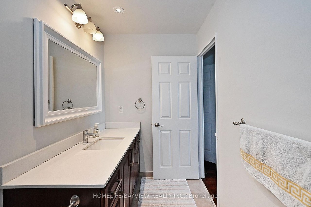 Prestigious Corner Penthouse