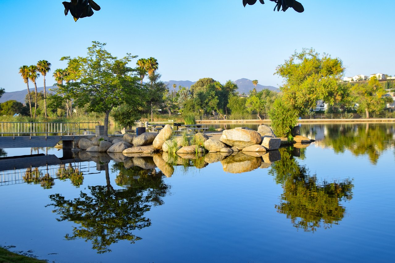 Toluca Lake