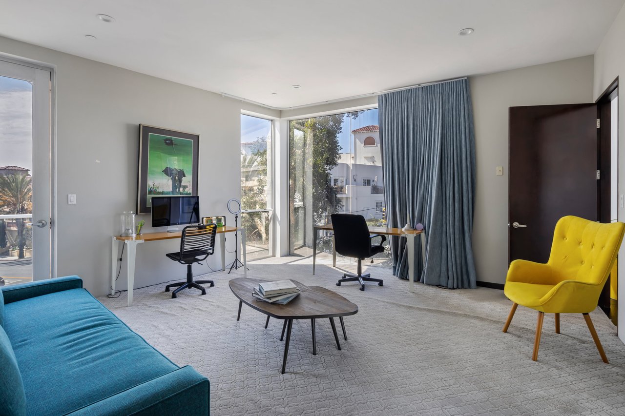 Architectural Modern Townhome