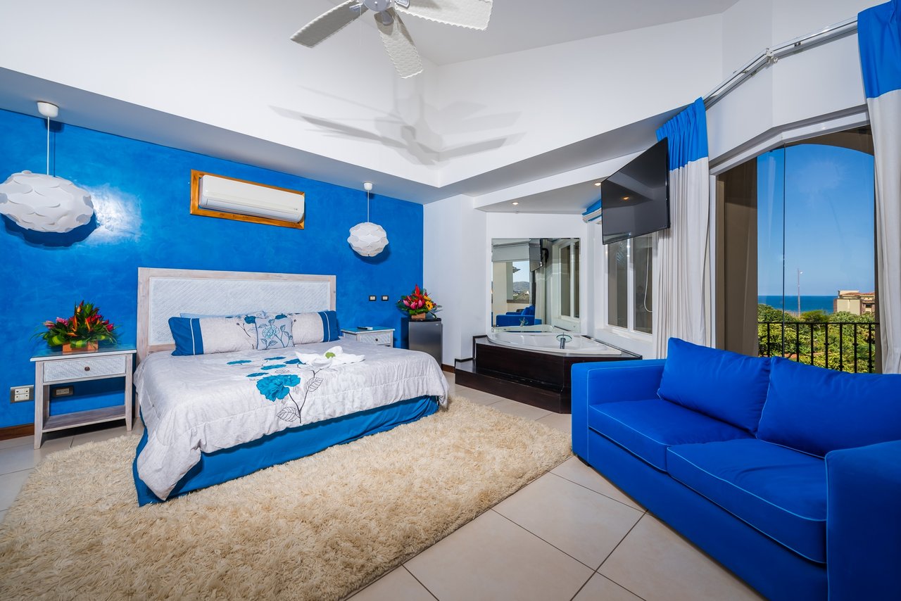Peninsula Double Penthouse | Ocean View Luxury Condominium in Playa Langosta!