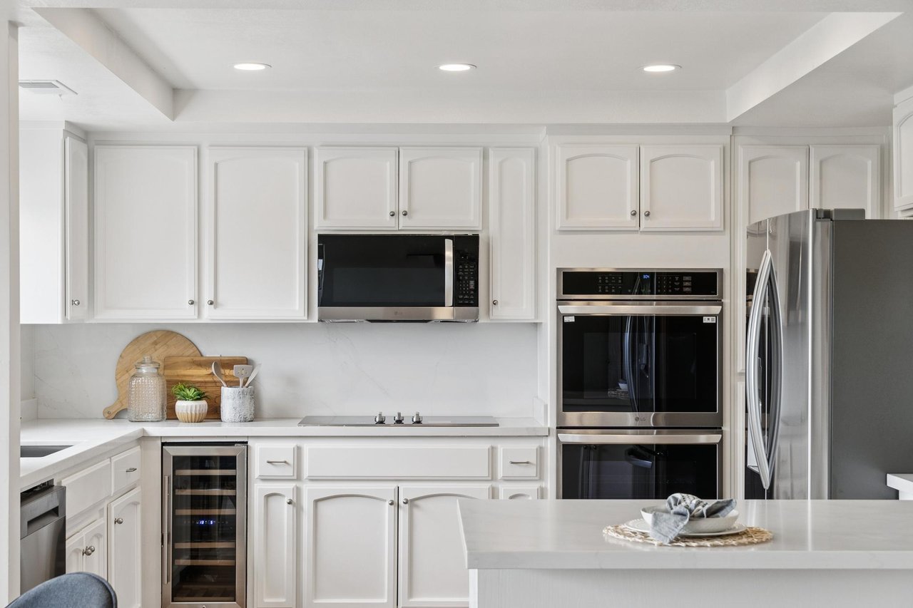 5075 Monaco Dr.