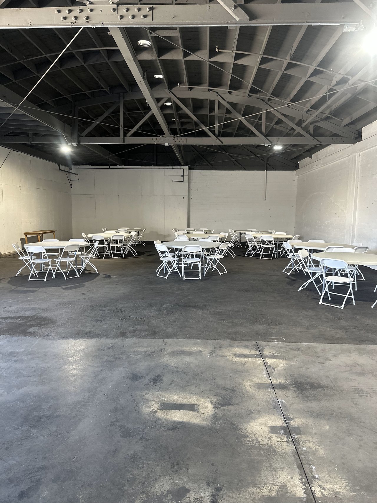 Warehouse 4,000 🪙