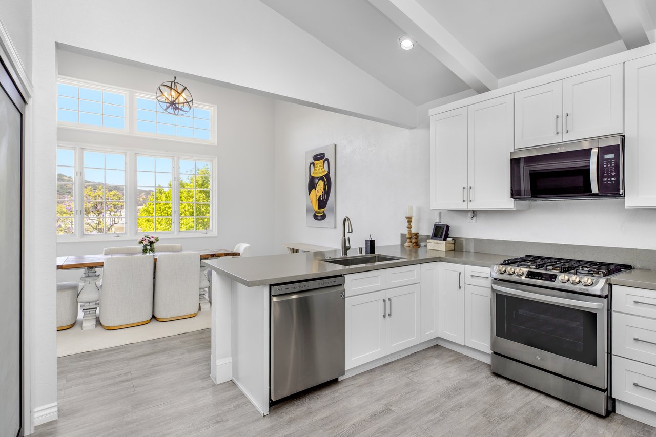 2254 The Terrace - Brentwood, Los Angeles