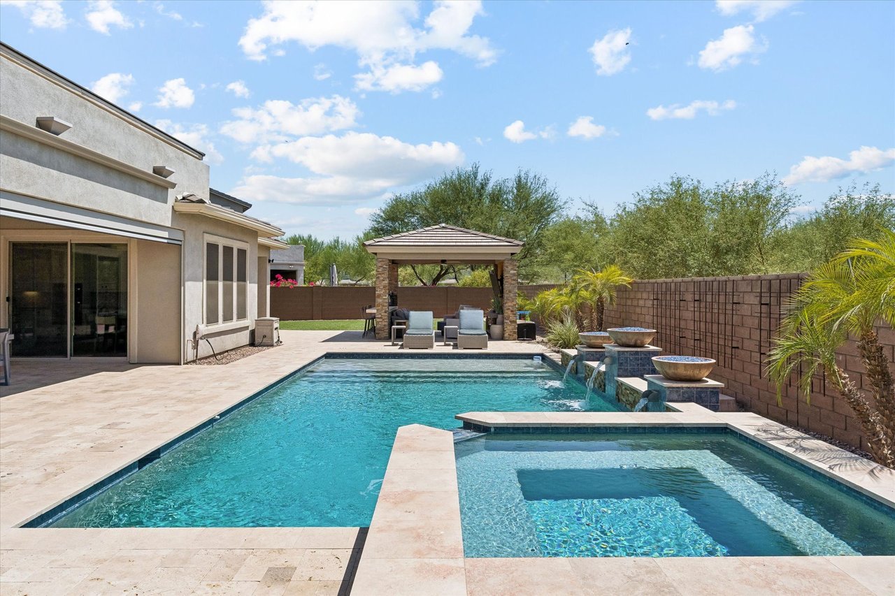 2905 E LOS GATOS DR, Phoenix, AZ 85050