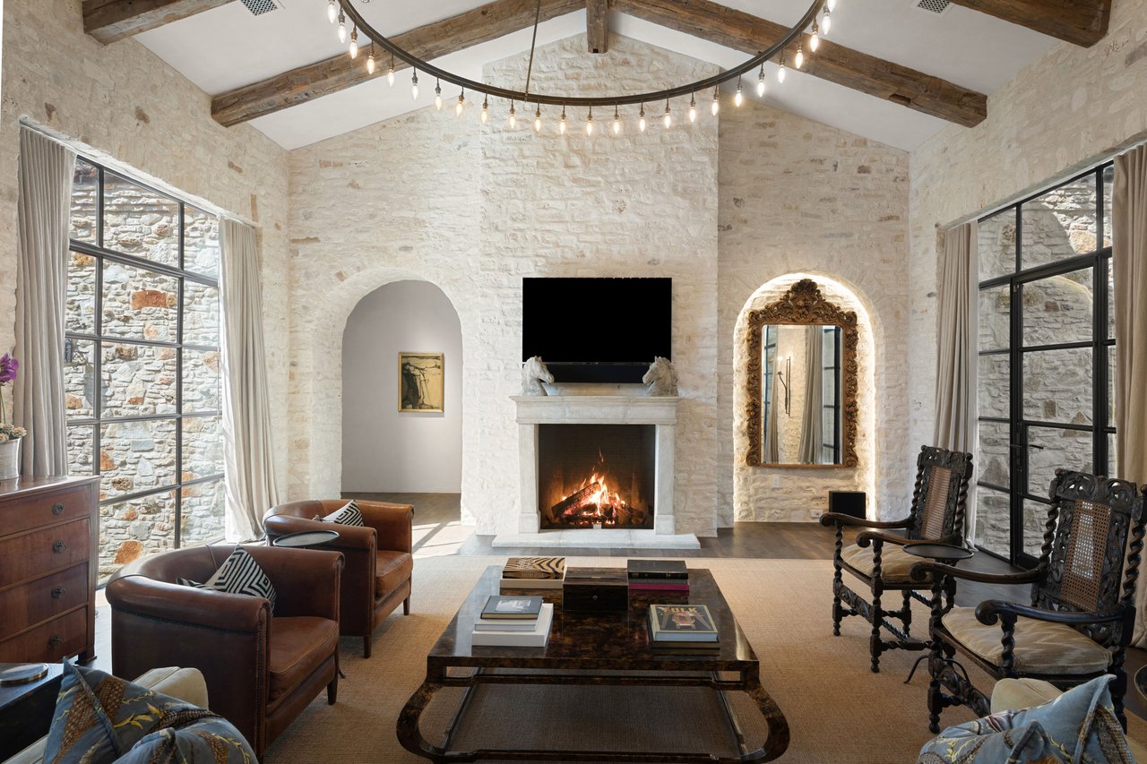 La Vita of Lake Austin in Westlake Hills
