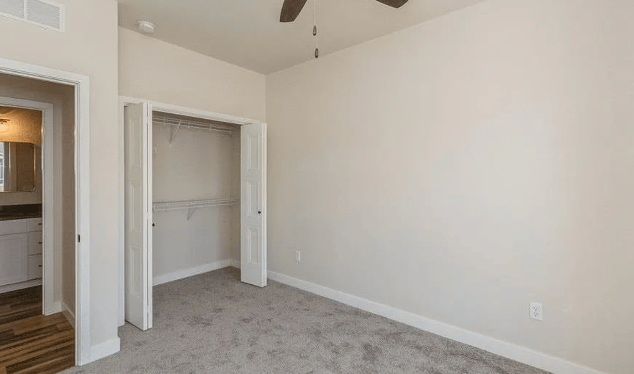 20 Pinnacle Ln