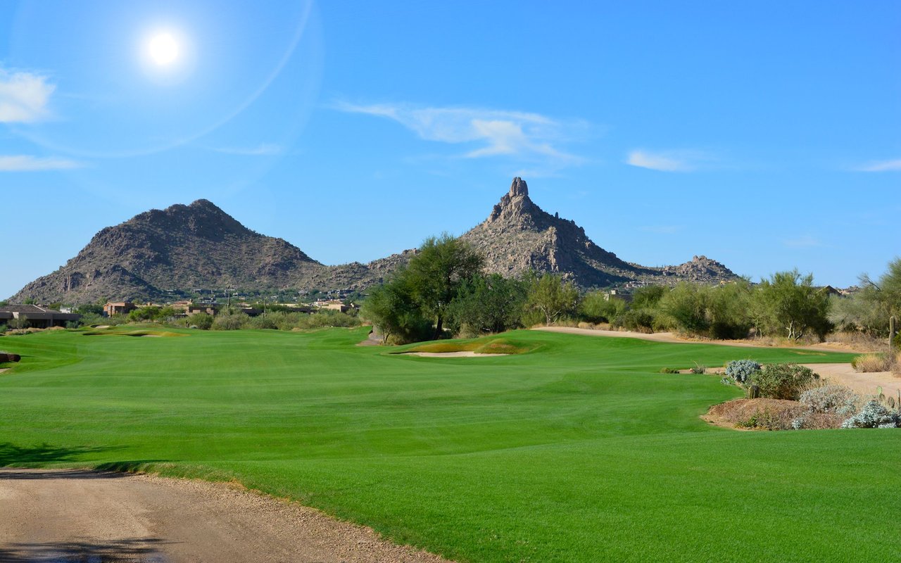 Pinnacle Peak Country Club