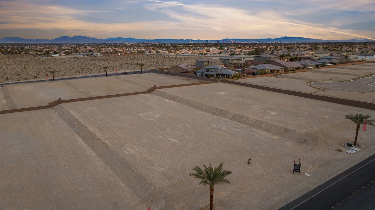 Top 5 Reasons to Build Your Dream Home in The Estates at Lone Mountain