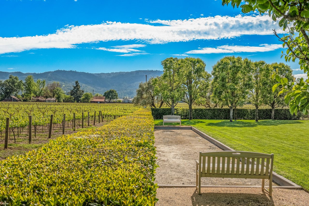 Mills Lane, St. Helena