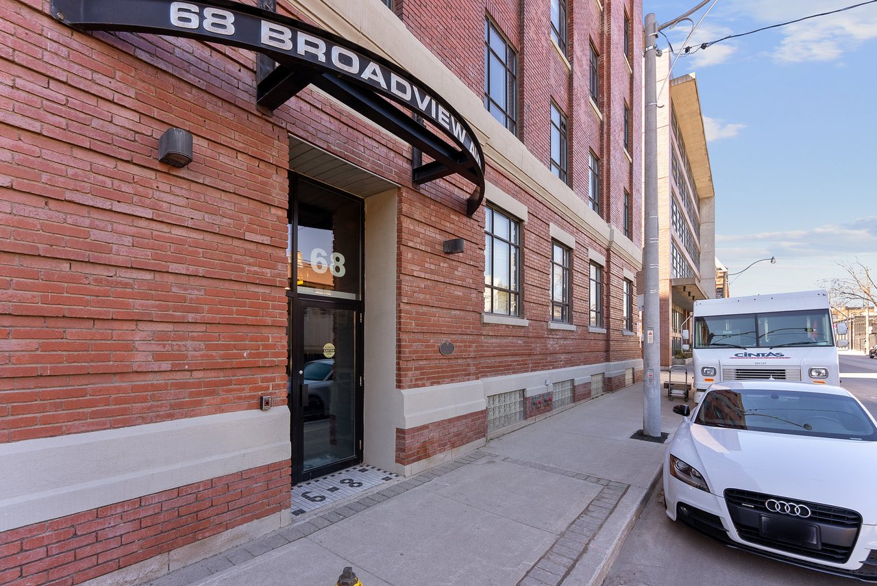 68 Broadview Ave S Unit: 203