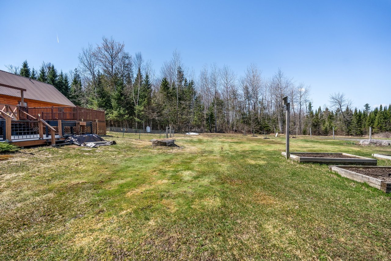 291 River Road Milo, ME 04463-1603