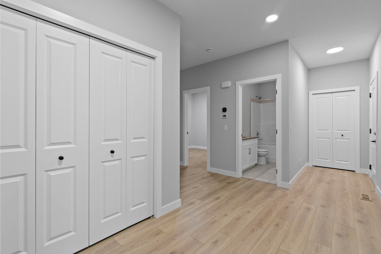 151 Belvedere Crescent SE