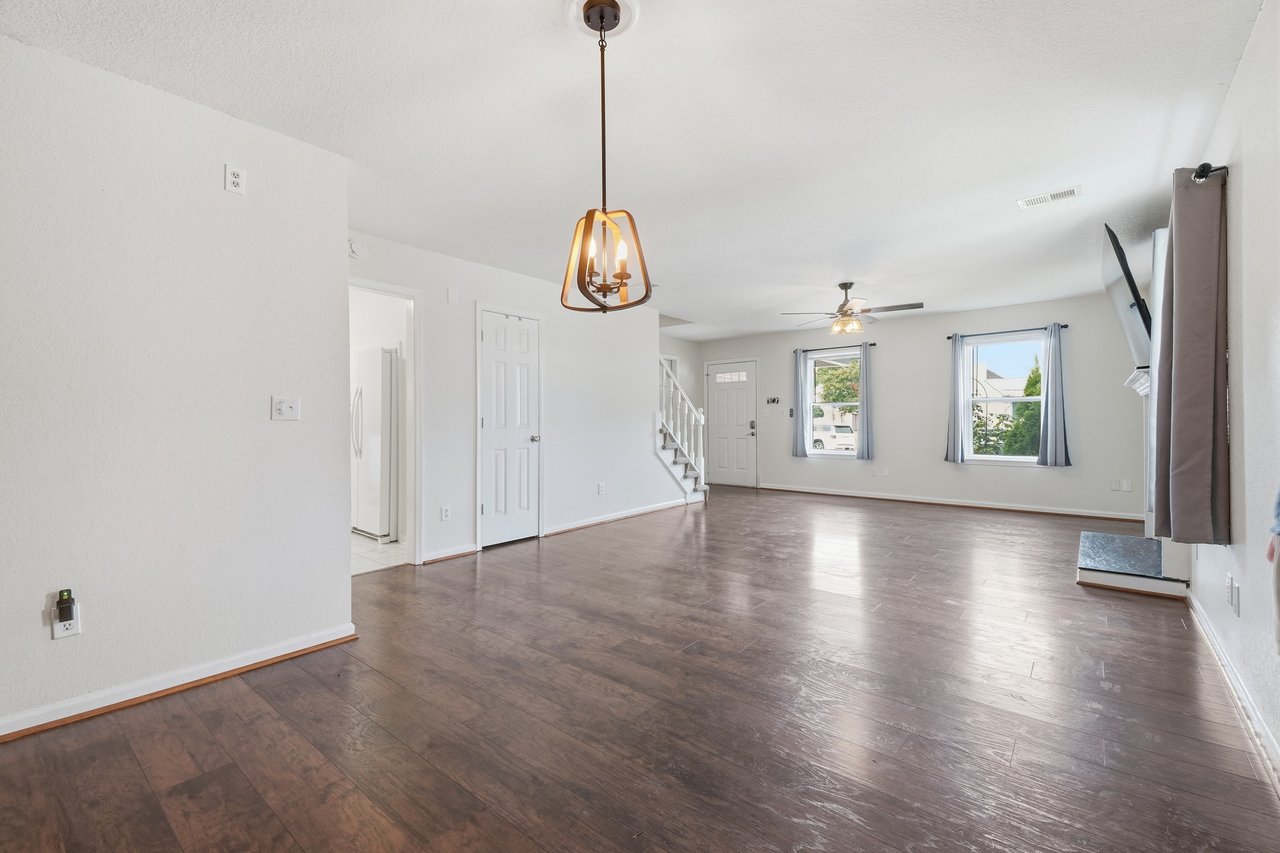 	1824 Finsbury Lane