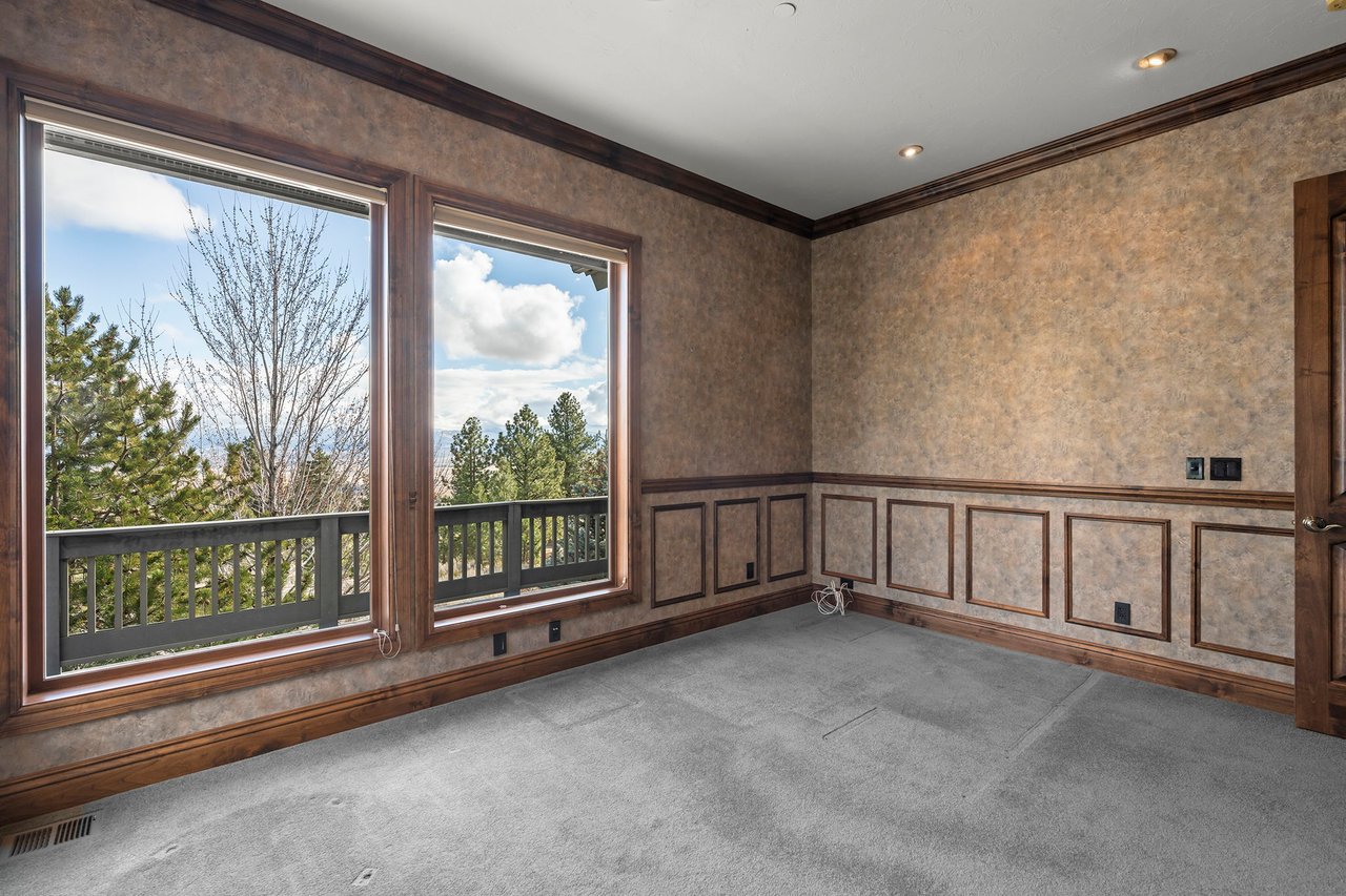 220 Sheridan Creek Court