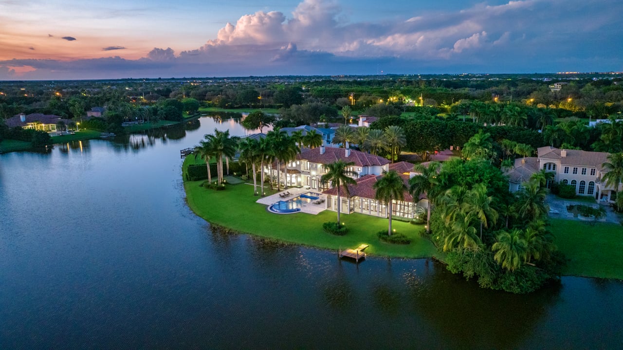8808 Twin Lake Dr