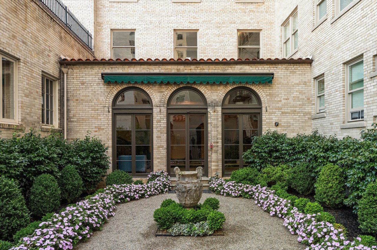The Park Lane Residence 504
