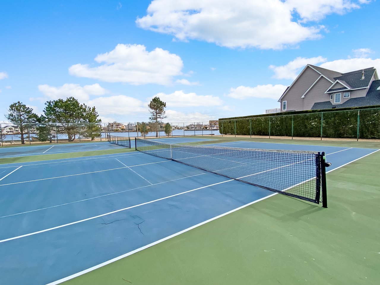 #149 Exclusive Curtis Point Home with Pool