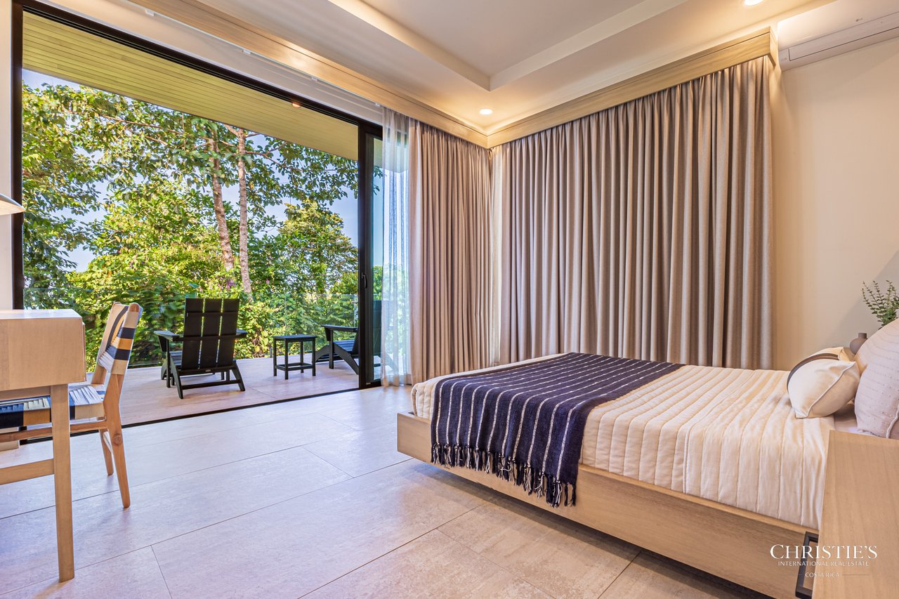 Luxury Estate in Escaleras- incredible ocean views 5.5 Acres