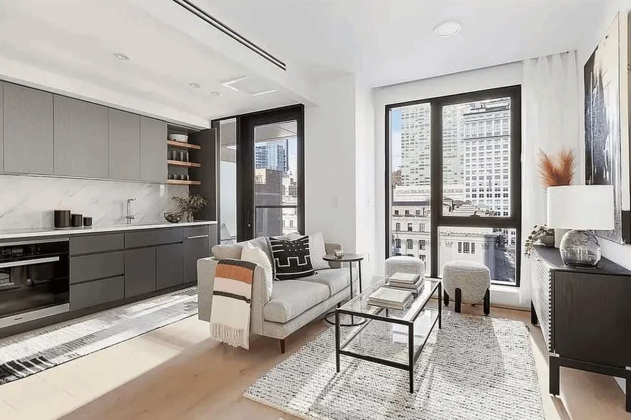 300 West 30th Street 