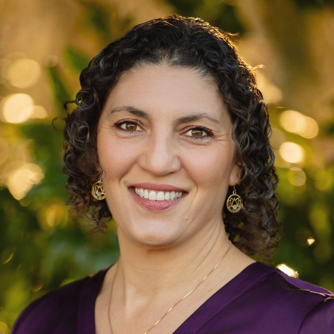 Victoria Marchese Portland, OR Real Estate Agent Headshot 