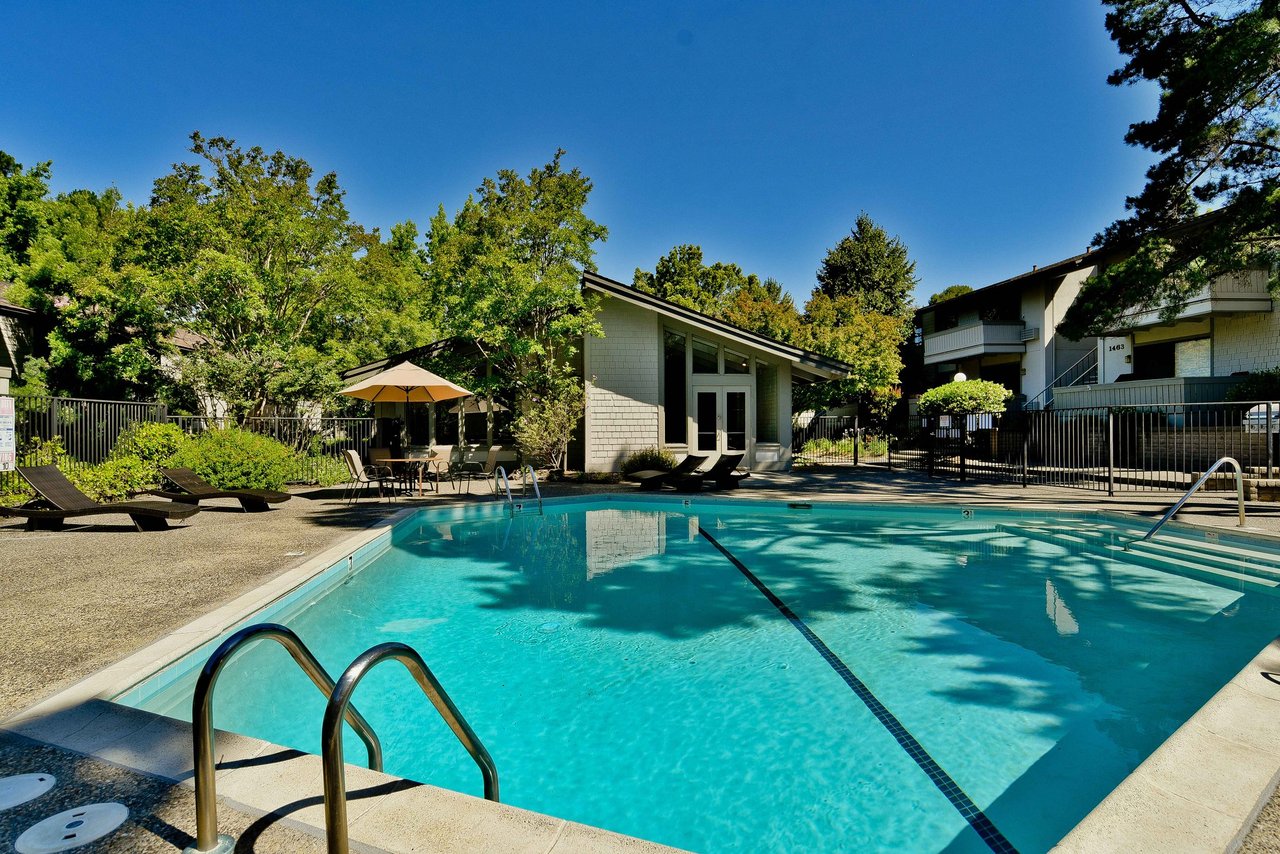 1489 Marchbanks Dr. #3, Walnut Creek