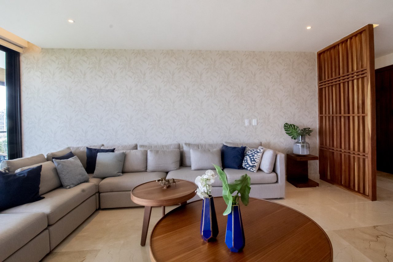 Penthouse | Antaal