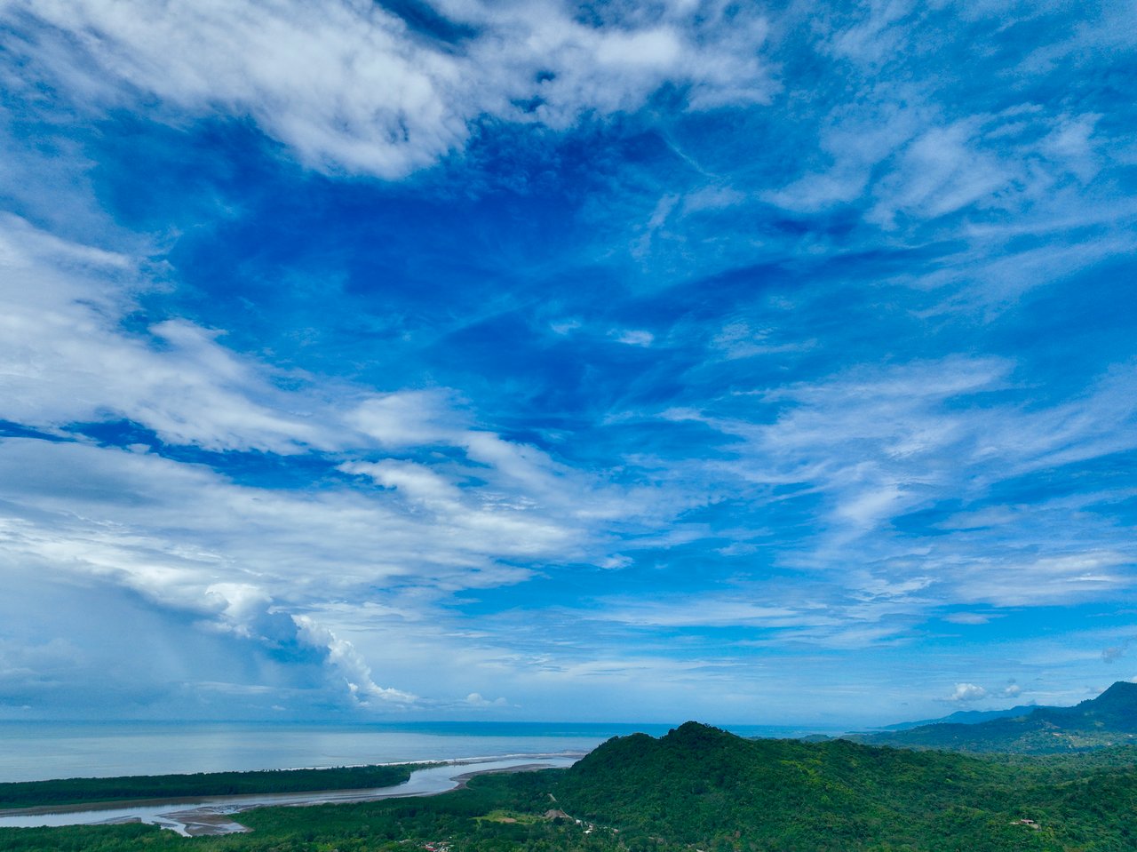 TROPICAL MASTERPIECE – 61.78 ACRES OF OCEANVIEW BLISS WITH WATERFALL