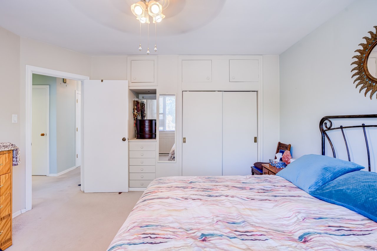 407 Lake Promenade