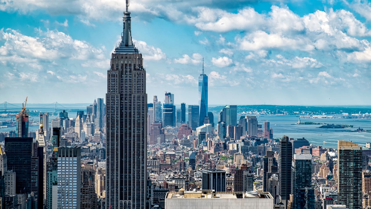 Why So Many Manhattan Sellers Miss the Mark on Pricing