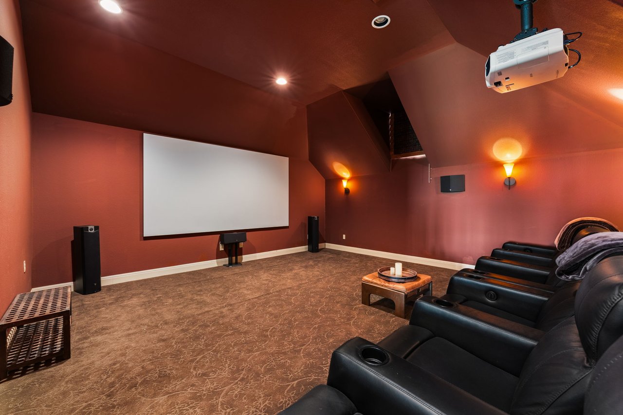 205 Emerald Ridge DR