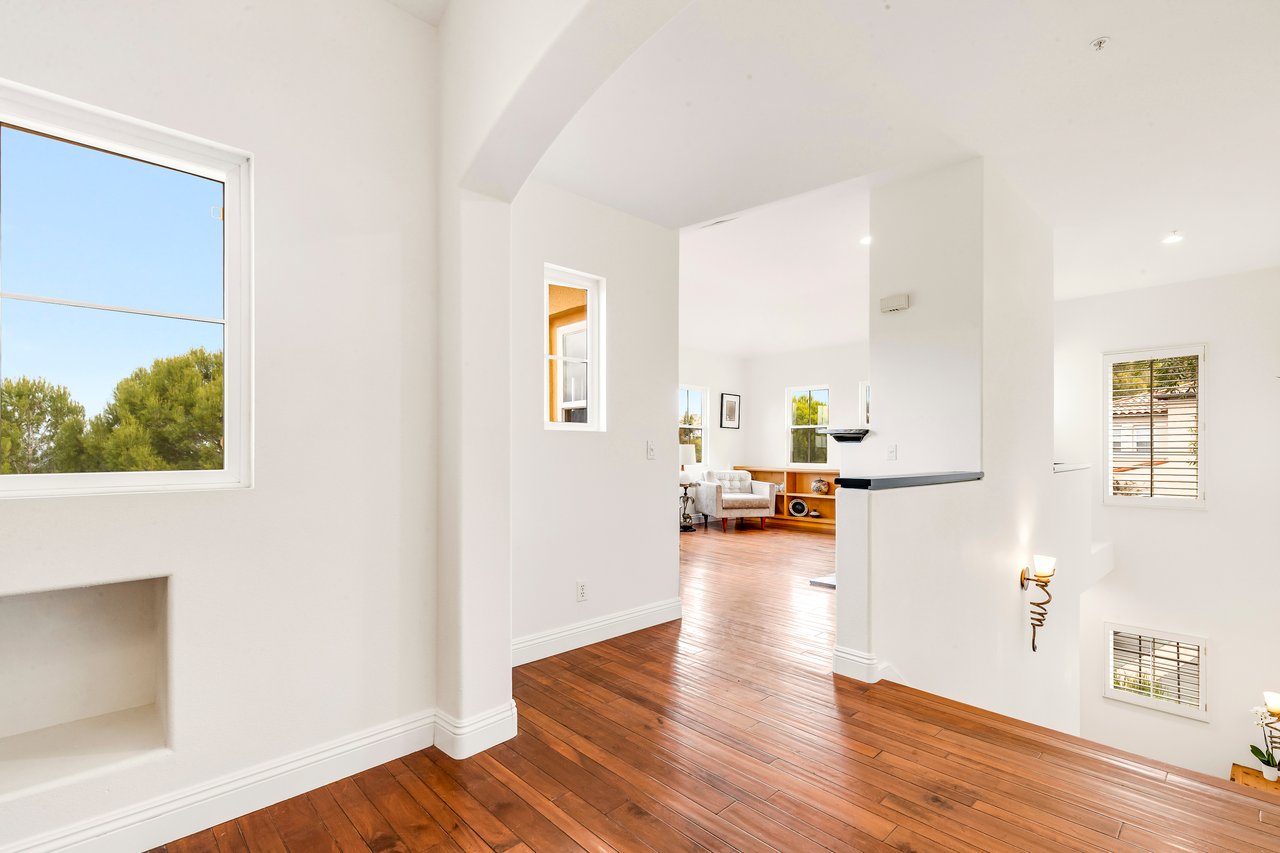 3 Savona Court