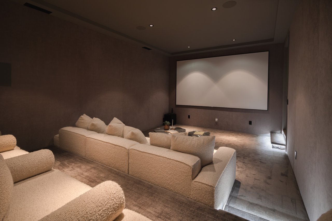 550 Spoleto Dr, Pacific Palisades