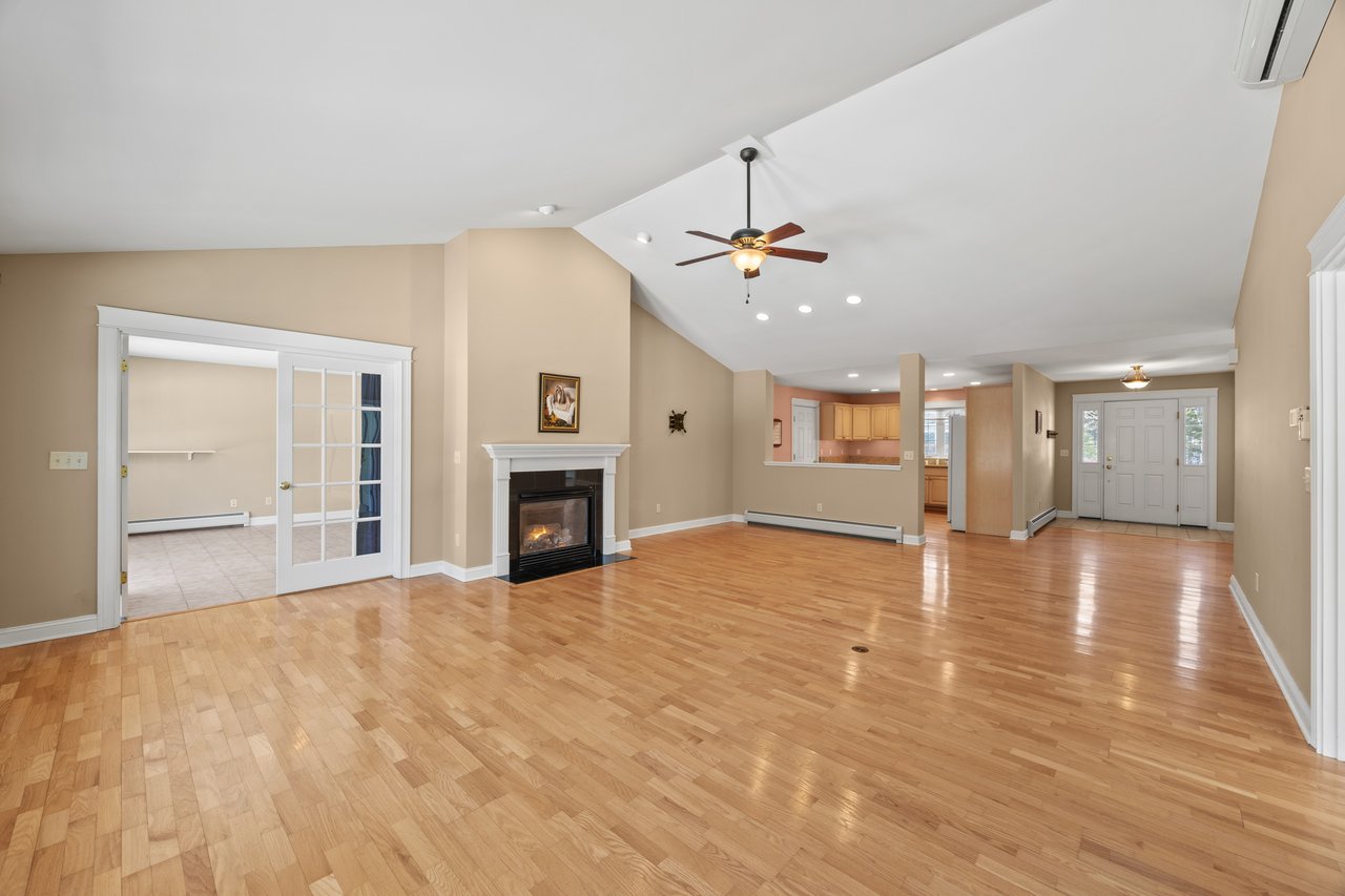 7 Mackworth Lane, #7, Cumberland