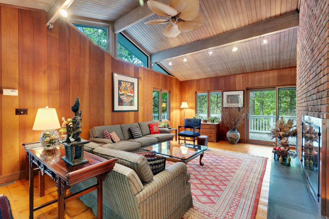 Coveted Harding Township Lake Comunity