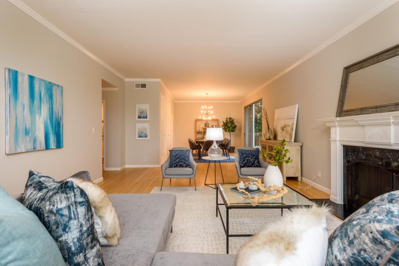 1330 University Drive, No. 35