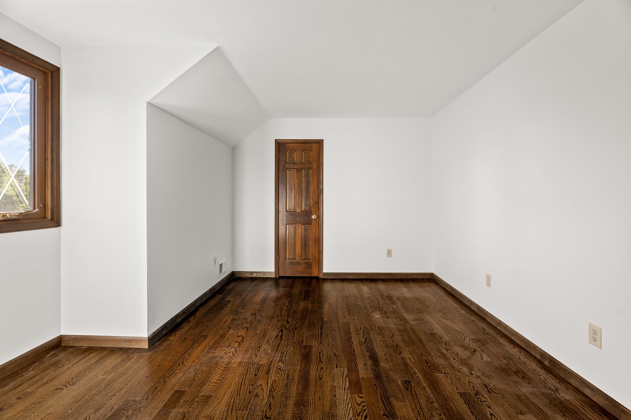 5 High Point Ct