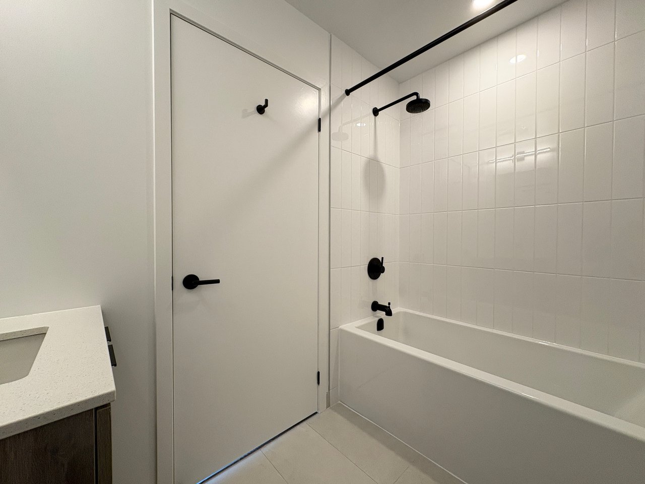 2495 Eglinton Avenue W Unit: 1703