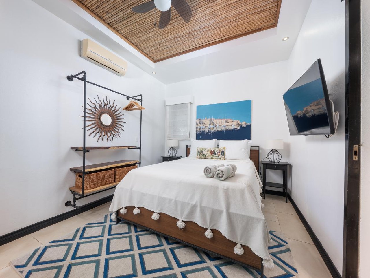 Casa Bosque | Modern 3-Bedroom Villa with Pool in Pacific Residences, Near Tamarindo