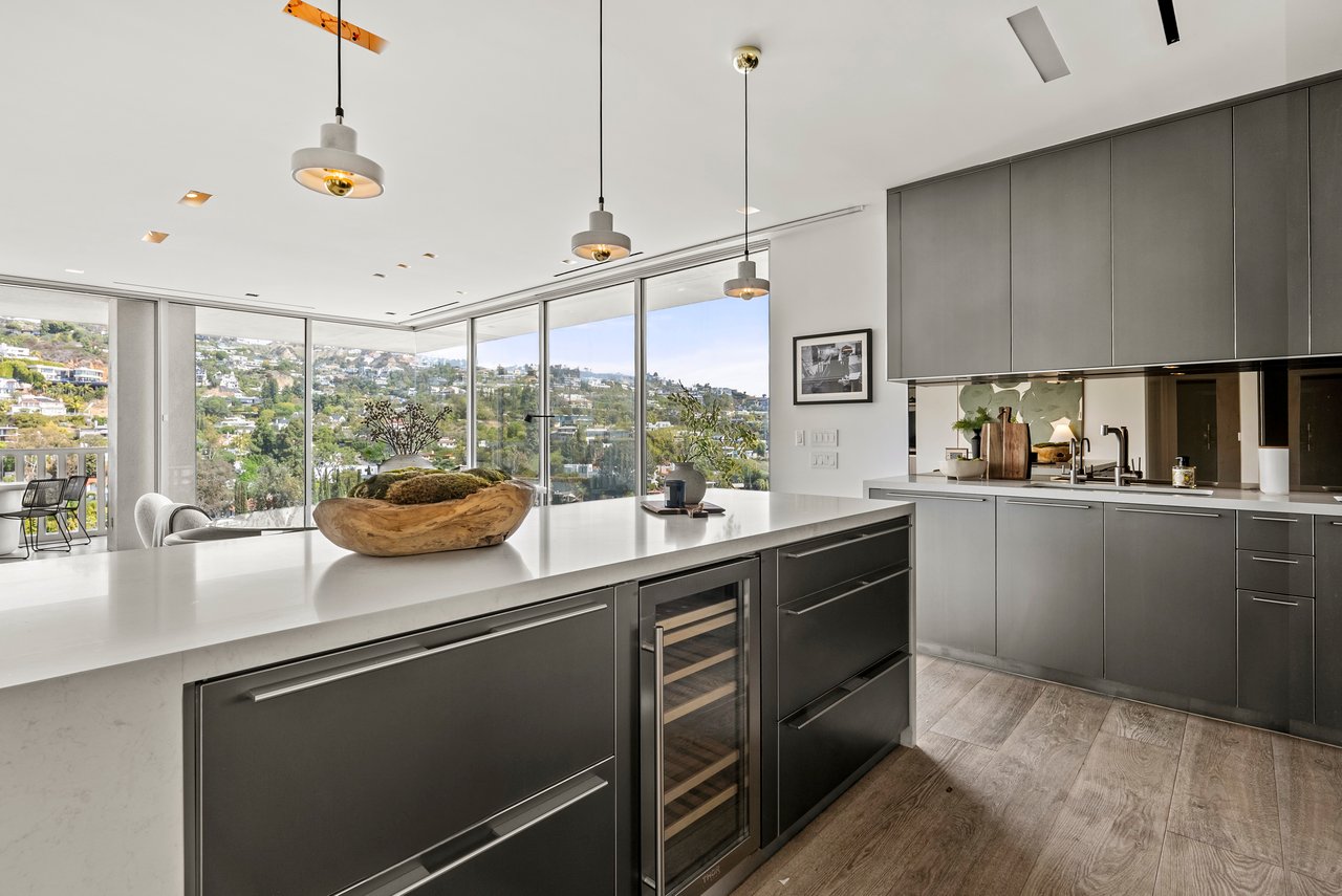 9255 Doheny Rd #1805, Sunset Strip