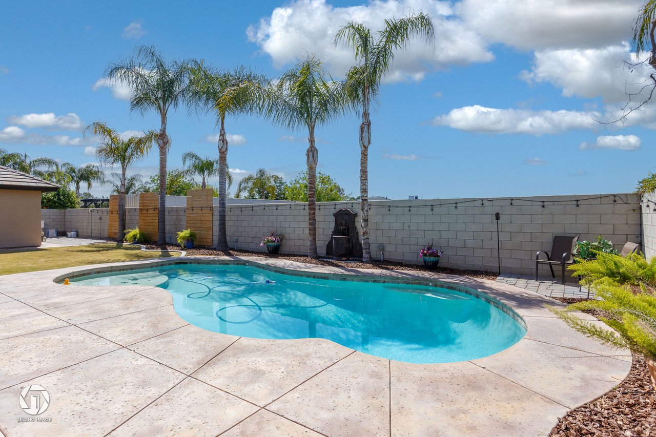 14201 Santa Fe Ct