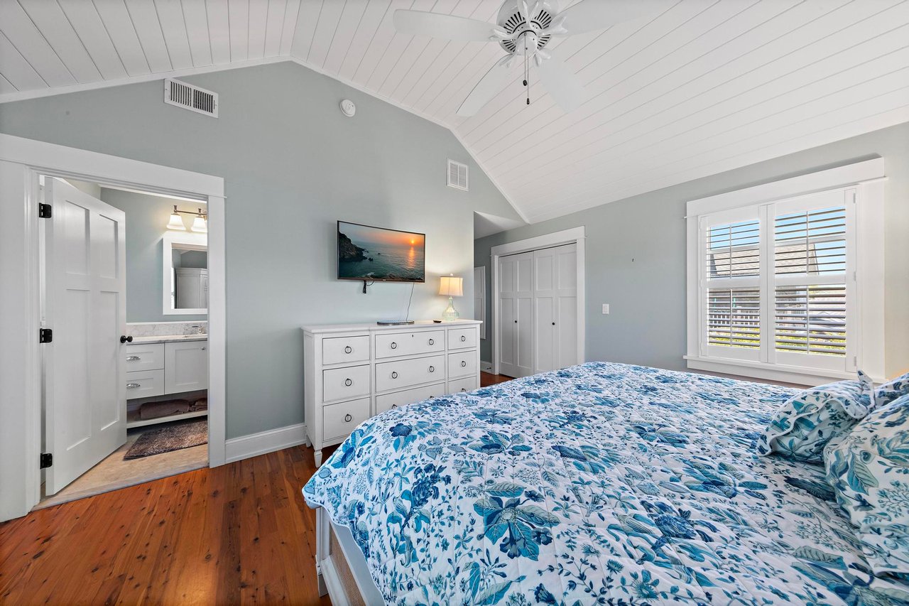 217 Fairview Ave, Beach Haven