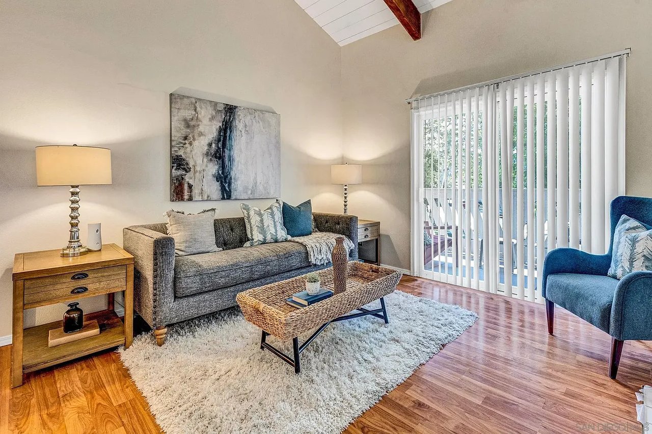 529 Sandalwood Pl, #10