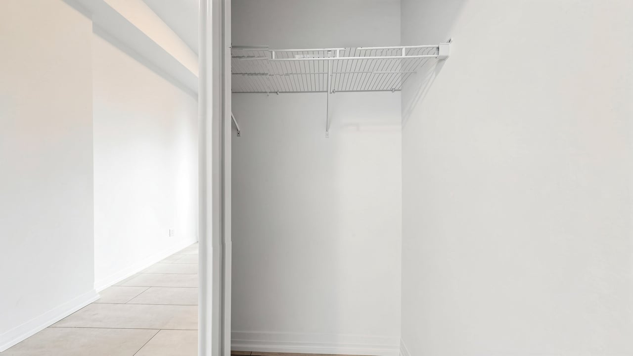 Luxury King West Residence