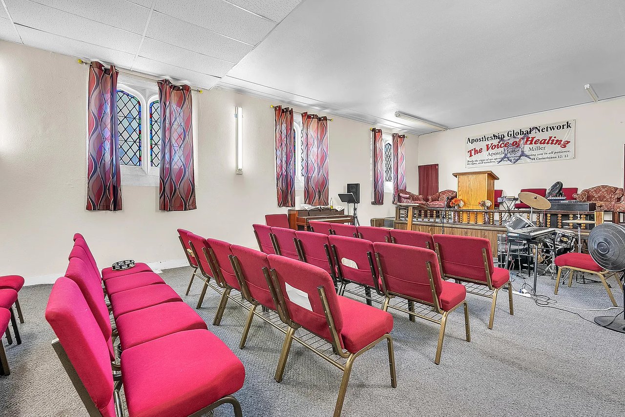 4947 Northcote Avenue, East Chicago, IN