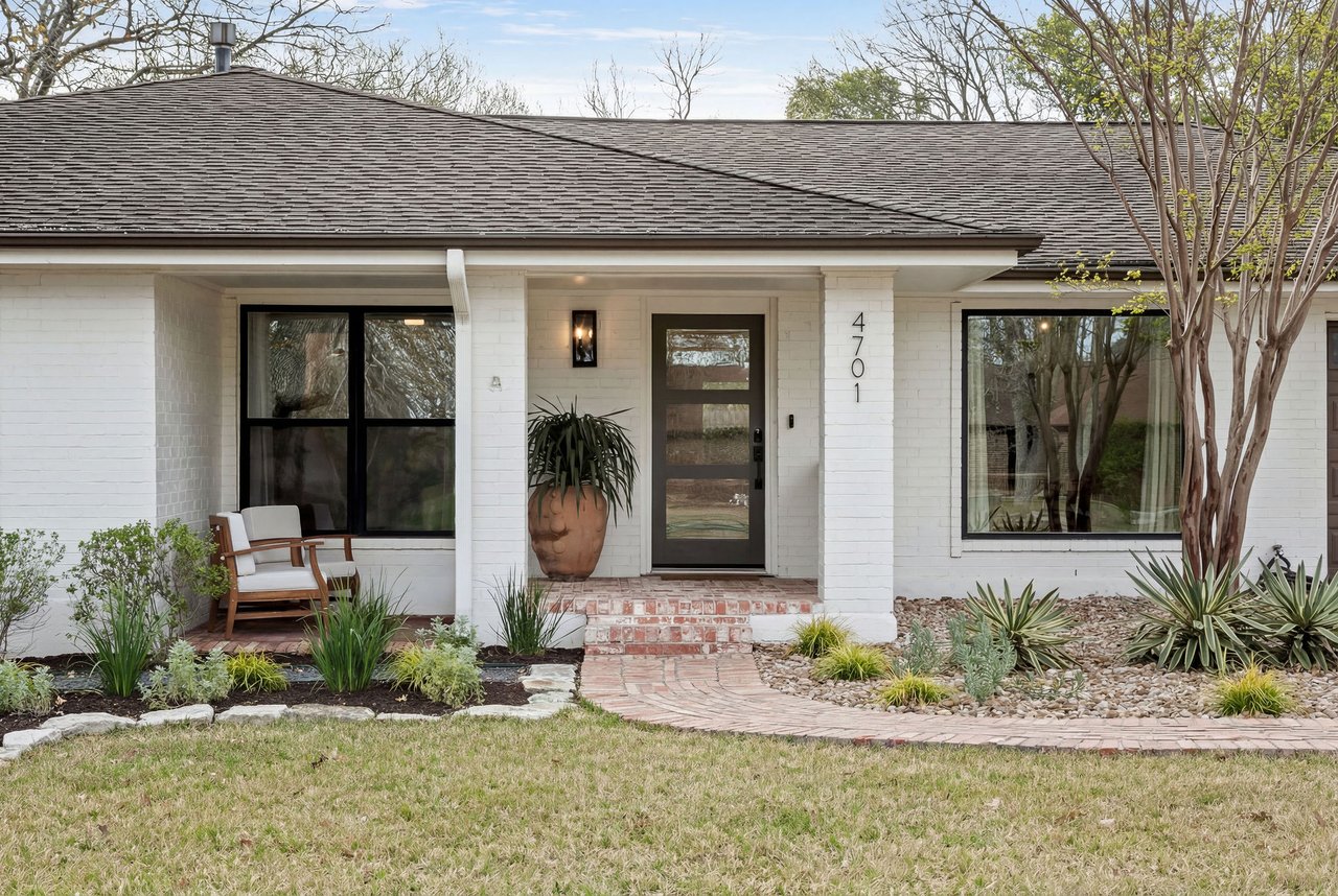 4701 Travis Country Circle